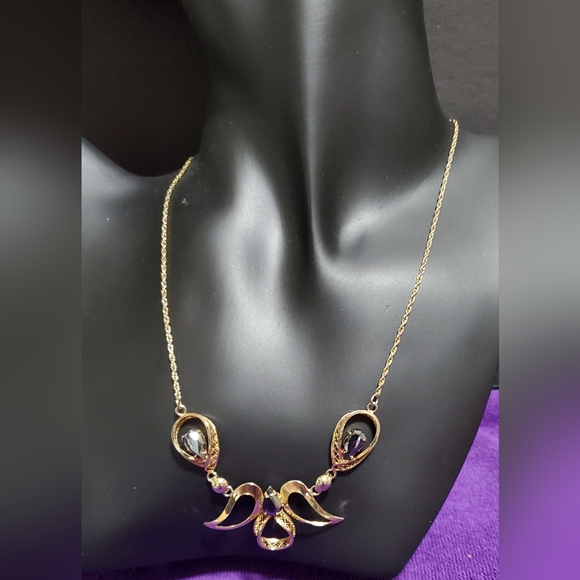 Gold Filled Vintage Necklace - Picture 2 of 9